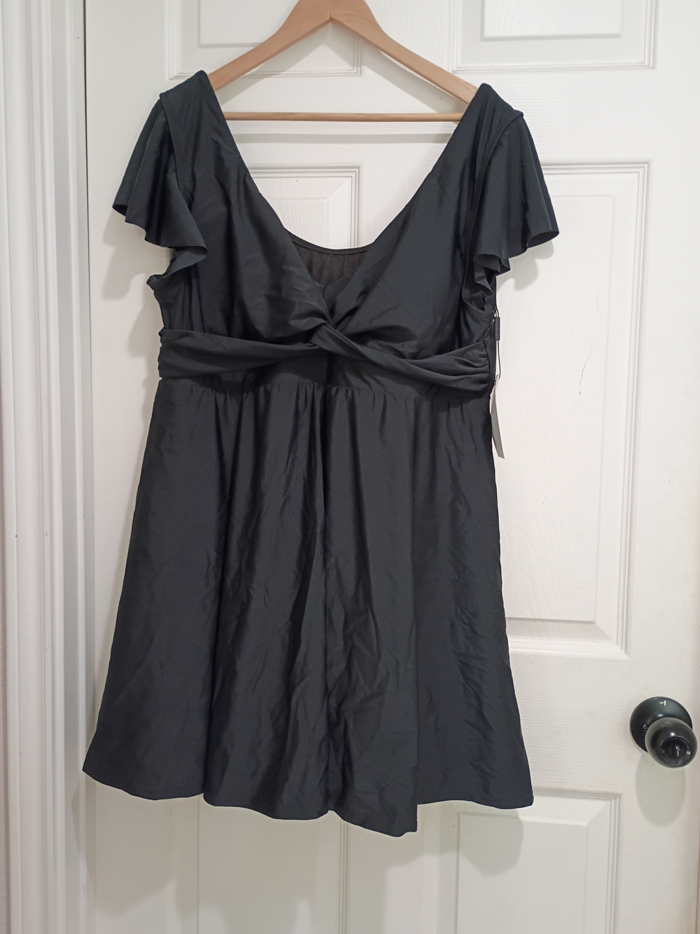 Hanna Nikole Flattering Black Twist-Front  Swim Dress Size 20W